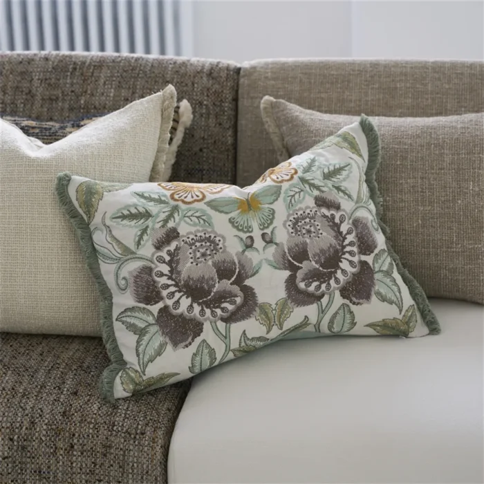 Isabella Embroidered Cameo Linen pyntepute 60x45 - Bilde 6