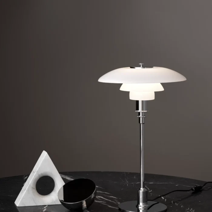 Alternative view of PH 2/1 bordlampe