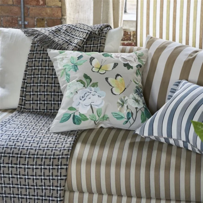 Alternative view of Miraflores Cameo Cotton Cushion 50x50